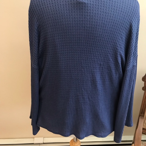 Lightweight Cardigan - Picture 3 of 5